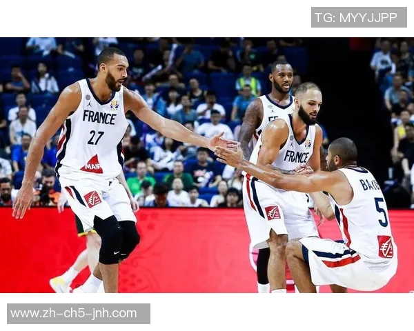 美国男篮对决法国队精彩回顾与比赛分析揭示篮球战术的较量与团队合作的重要性